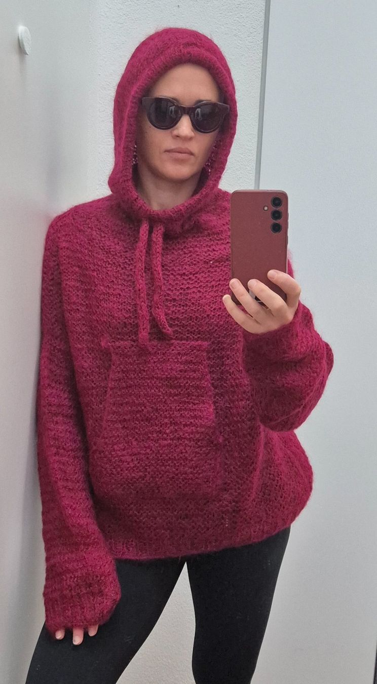 Pulls & Sweat-shirts: Handmade oversized mohair wool hoodie – Neuf (Voir description) à Zürich par monadiederich 5