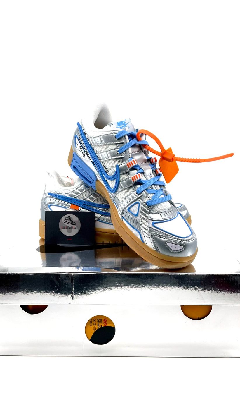 Off-White Scarpe da uomo: Nike Air Rubber Dunk Off-White UNC Grösse EU 40.5 – Nuovo e nell'imballaggio originale da Küsnacht ZH venduto da SamSneakerSale 1