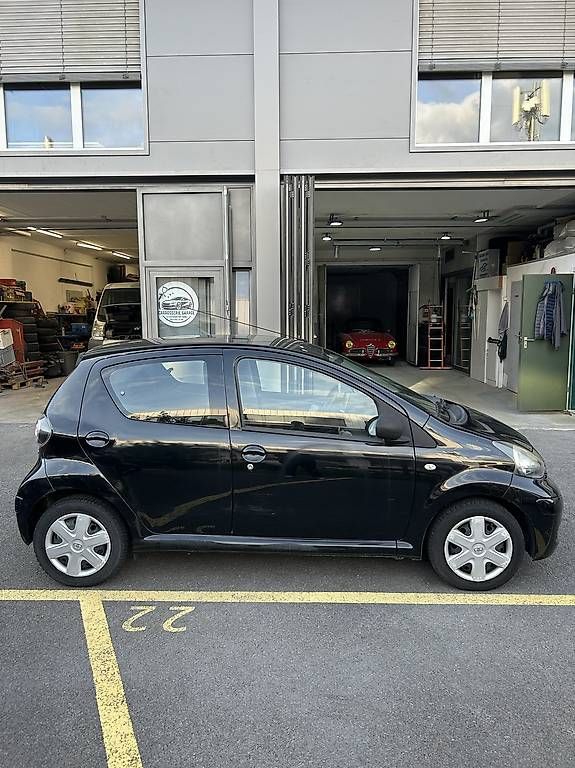 Automobili: Toyota Aygo 1.0 – Usato da Renens VD venduto da zik_gg8j 1
