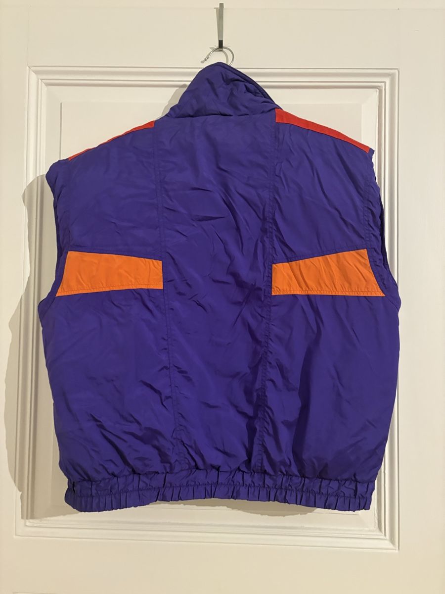 Gilets: reversible Steppweste violett orange/rot Grösse M/L gebrauch – D'occasion à Rüschlikon par rin_b6sg 3