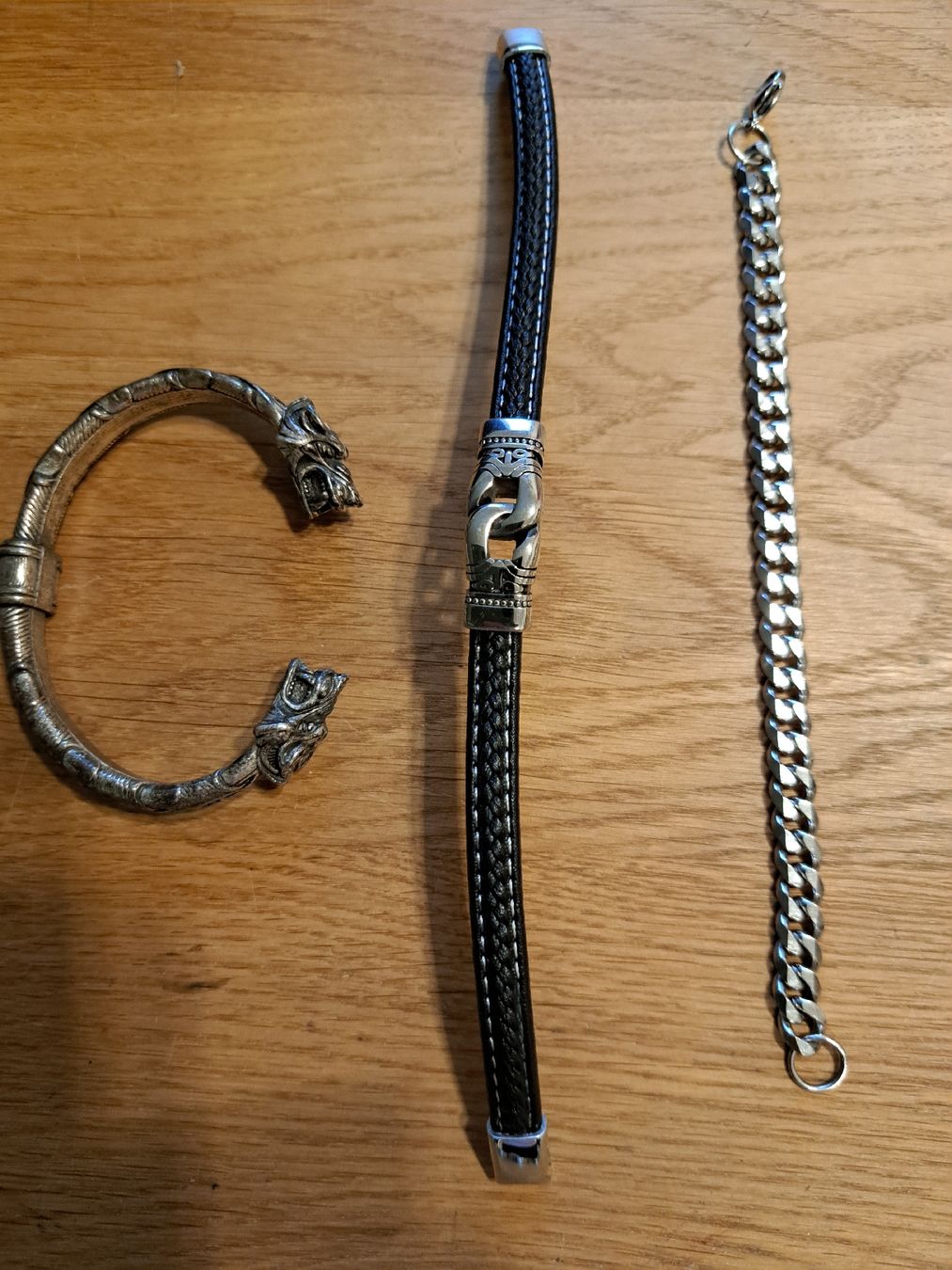 Altri gioielli: Modeschmuck 5 Armbänder & 8 Ringe – Usato da Pratteln venduto da mab_f2fz 2