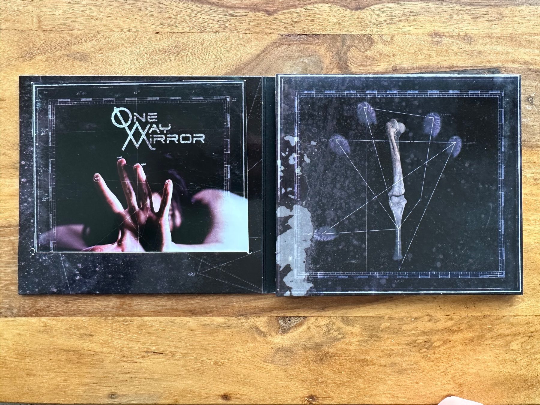 CD: One-Way Mirror – Usato da Horgen venduto da flyingpenguin2000 1