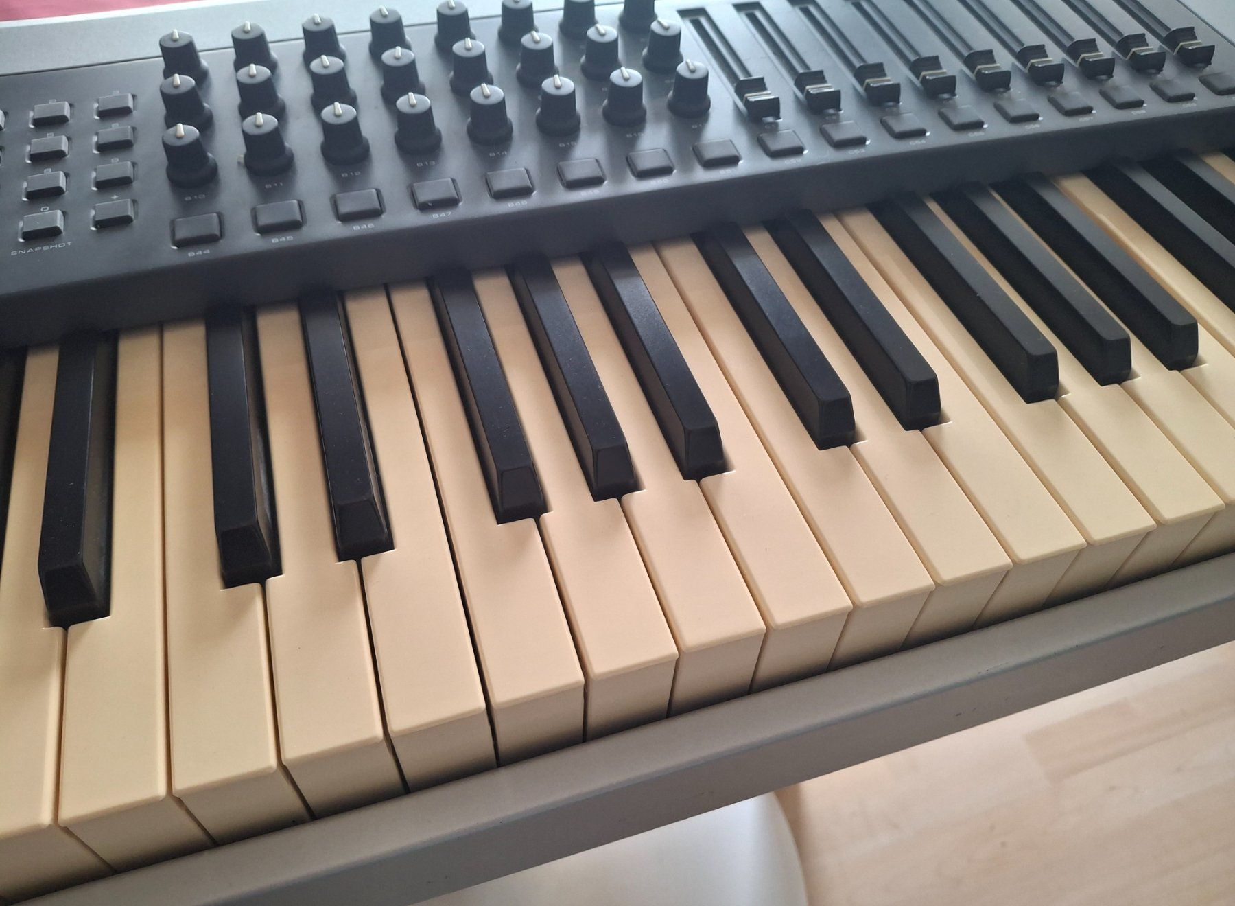 M-Audio Instruments de musique: M-Audio Keystation 88 Pro, Midi-Controller – D'occasion à Laupersdorf par Morlok 2