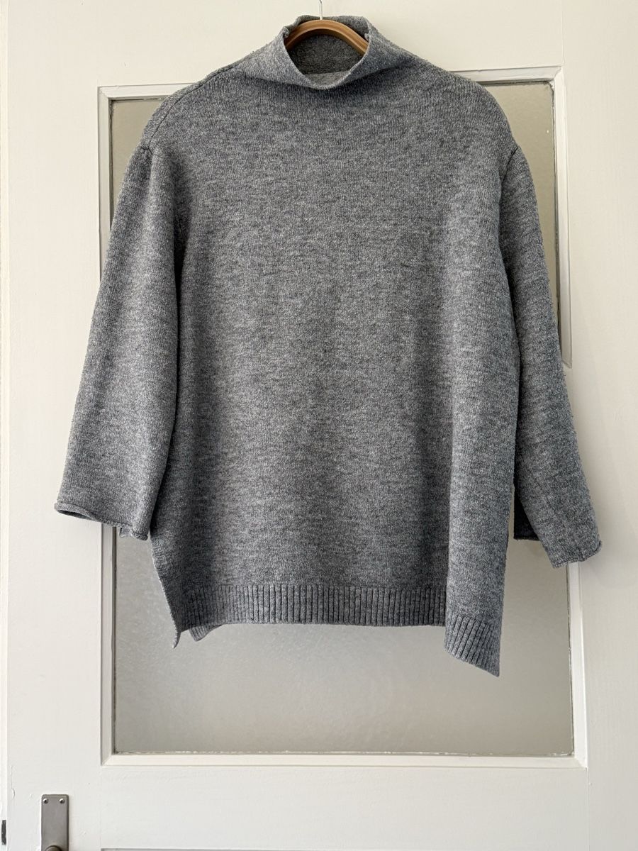 Zara Pullover & Sweatshirts: Warmer ZARA Pullover, Grau, Grösse M – Gebraucht aus Basel von zukk_