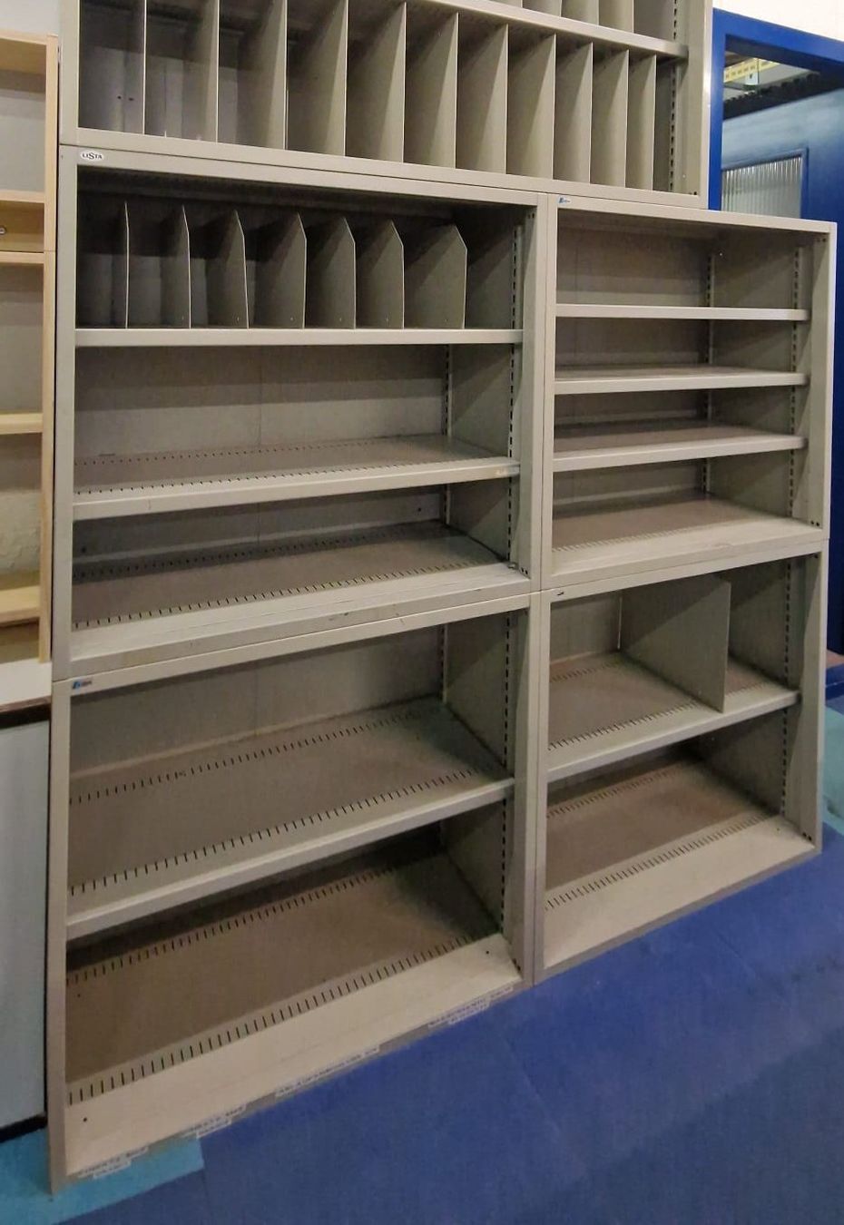 Scaffali: Lista Archiv-Regal kompakt & stabil – Usato da Alpnach Dorf venduto da jkp_k62jg