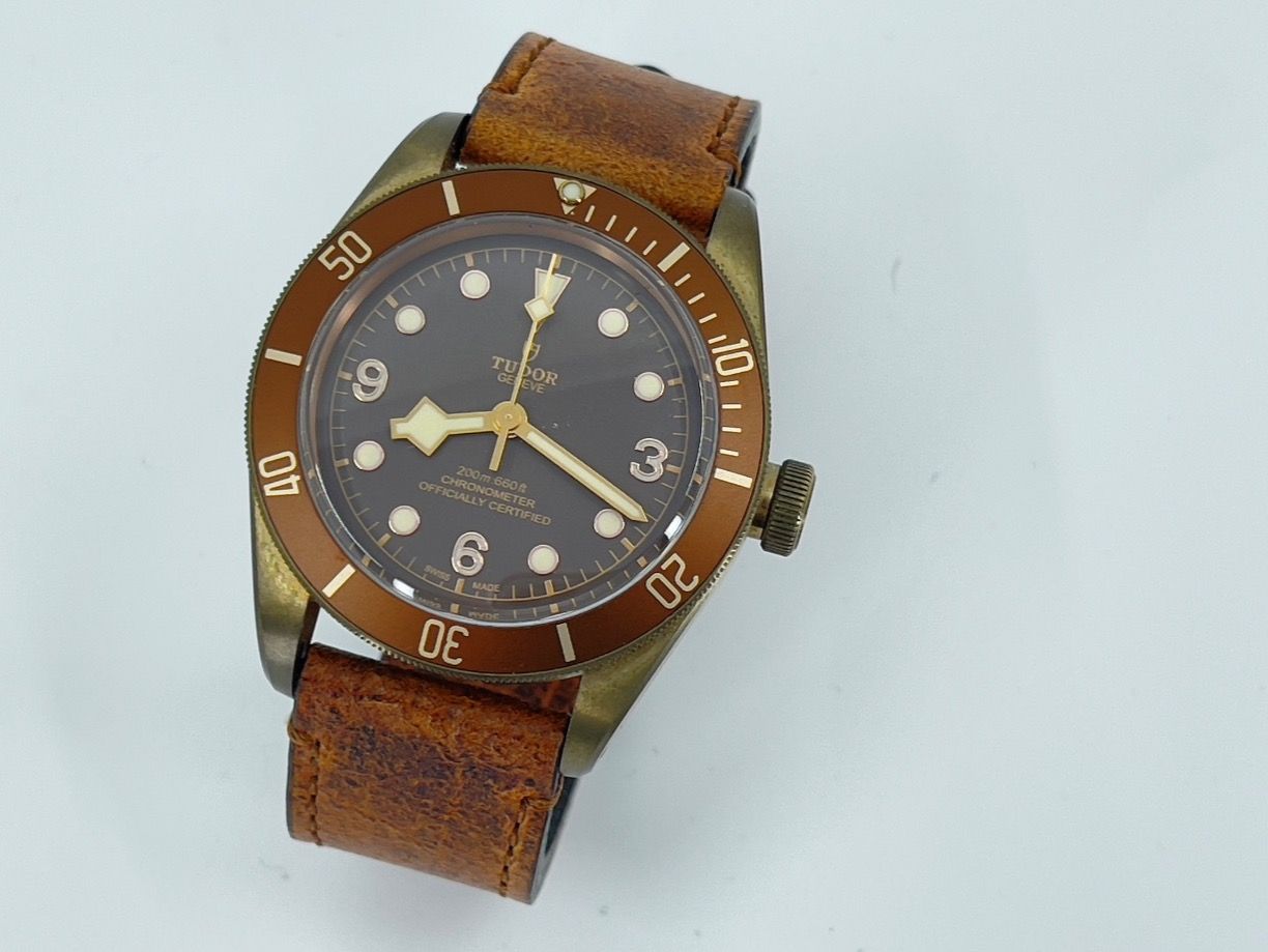Tudor Orologi: TUDOR Black Bay Bronze – Nuovo (secondo la descrizione) da Bruettisellen venduto da GiacomoCH 3