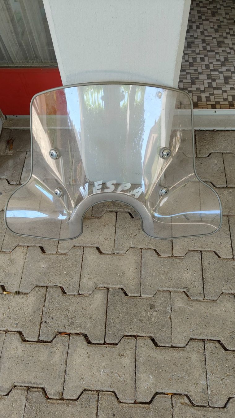 Vespa Scooter: Vespa GTS 125 Super 125 – Usato da Wettingen venduto da Graepi 9