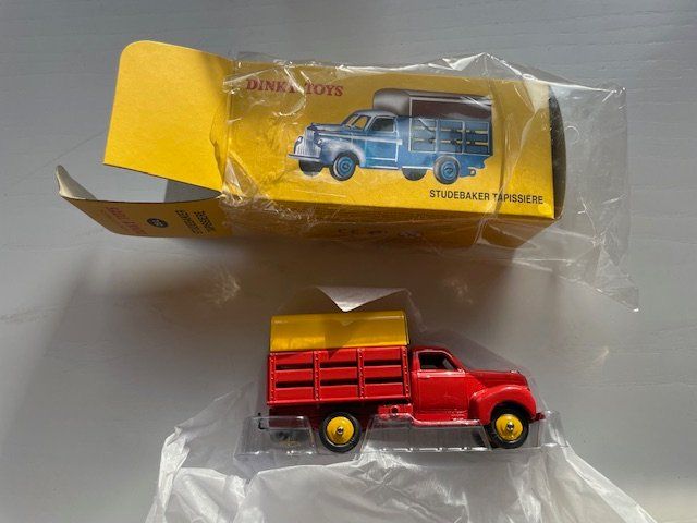 Dinky Toys Modellautos: Dinky Toys Atlas Studebaker tapissière – Neu und originalverpackt aus Ursy von DK8 2