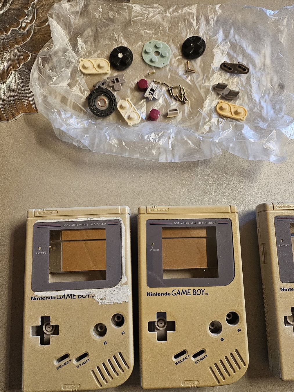 Nintendo Konsolen: Nintendo Gameboy Cases Ersatzteile  – Gebraucht aus St. Gallen von Cocos_Ricardo 1
