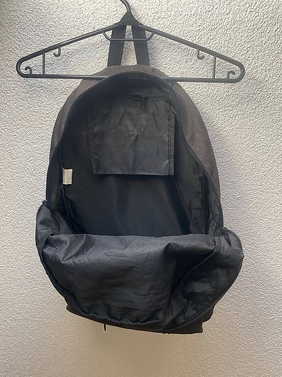 Zaini: Ellesse Rucksack / Backpack  Schwarz/Grau – Usato da Rorschach venduto da Lauraq12 2