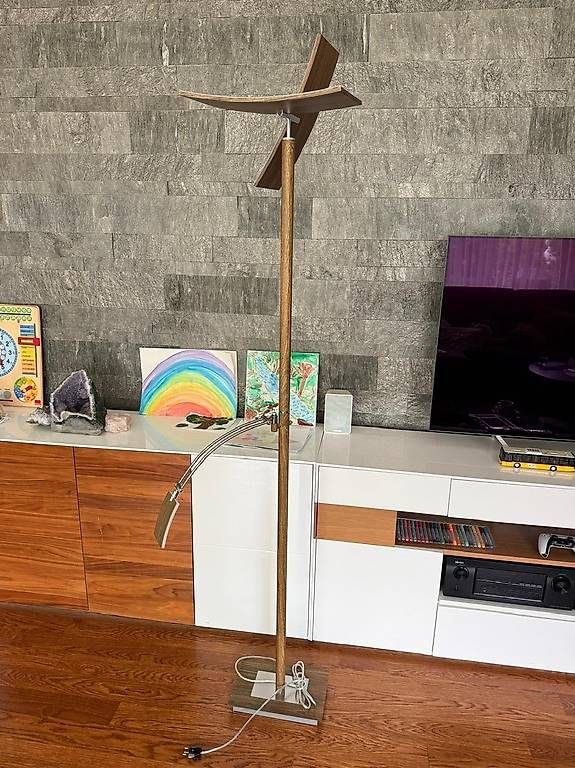 Lampen: Stehlampe LED im Holzlook – Gebraucht aus Aarau von Djfoxx 1
