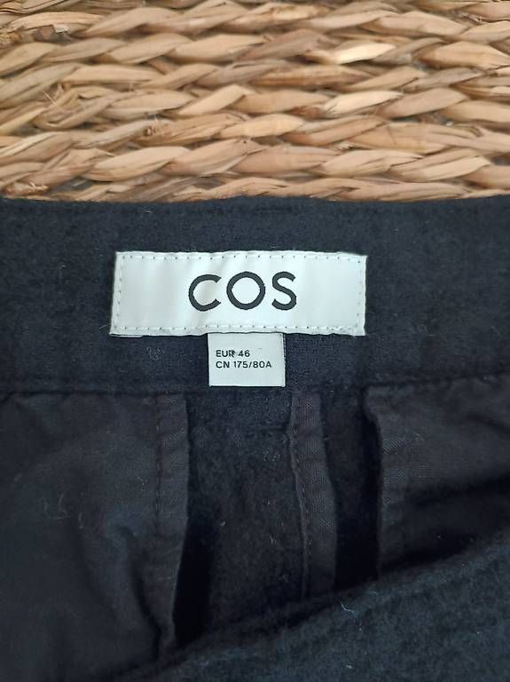 Cos Hosen: Cos Schwarze Hose mit Wolle – Gebraucht aus Zürich von Melianea 2