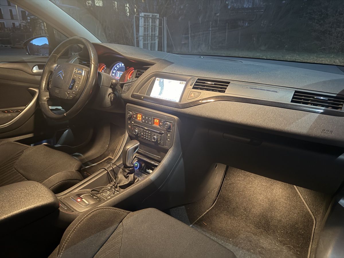 Citroën Automobili: Citroen C5 2.0HDI Automat  – Usato da Altstätten SG venduto da Bb1700 8
