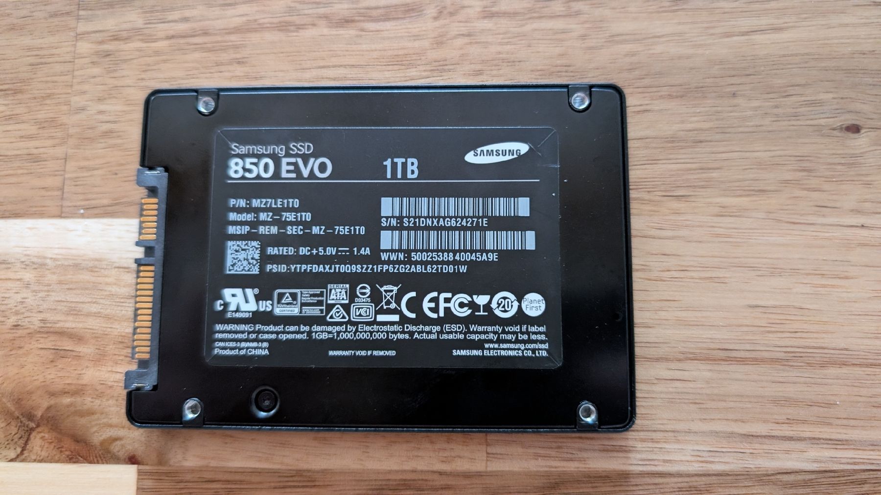 Samsung Harddisks: 2.5" SSD Samsung 850 Evo 1TB – Gebraucht aus Aadorf von Thepacman 1