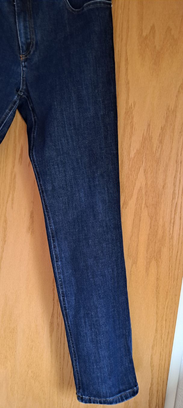 Jeans: ALBERTO Herrenjeans W33 L32 – Usato da Thalheim AG venduto da Bekuadma 1