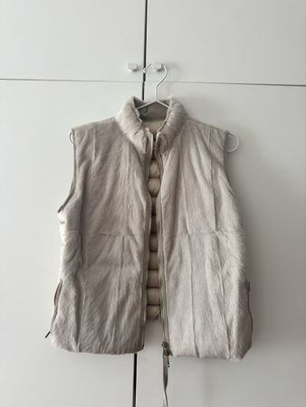 Gilet Moncler en fourrure de chèvre – taille 1