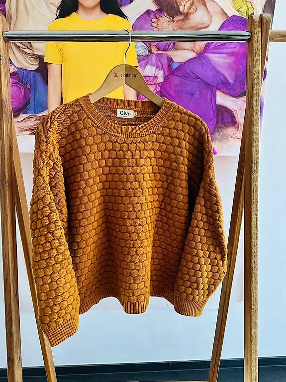Pullover & Sweatshirts: Givn Pullover – Gebraucht aus Bellikon von DW54