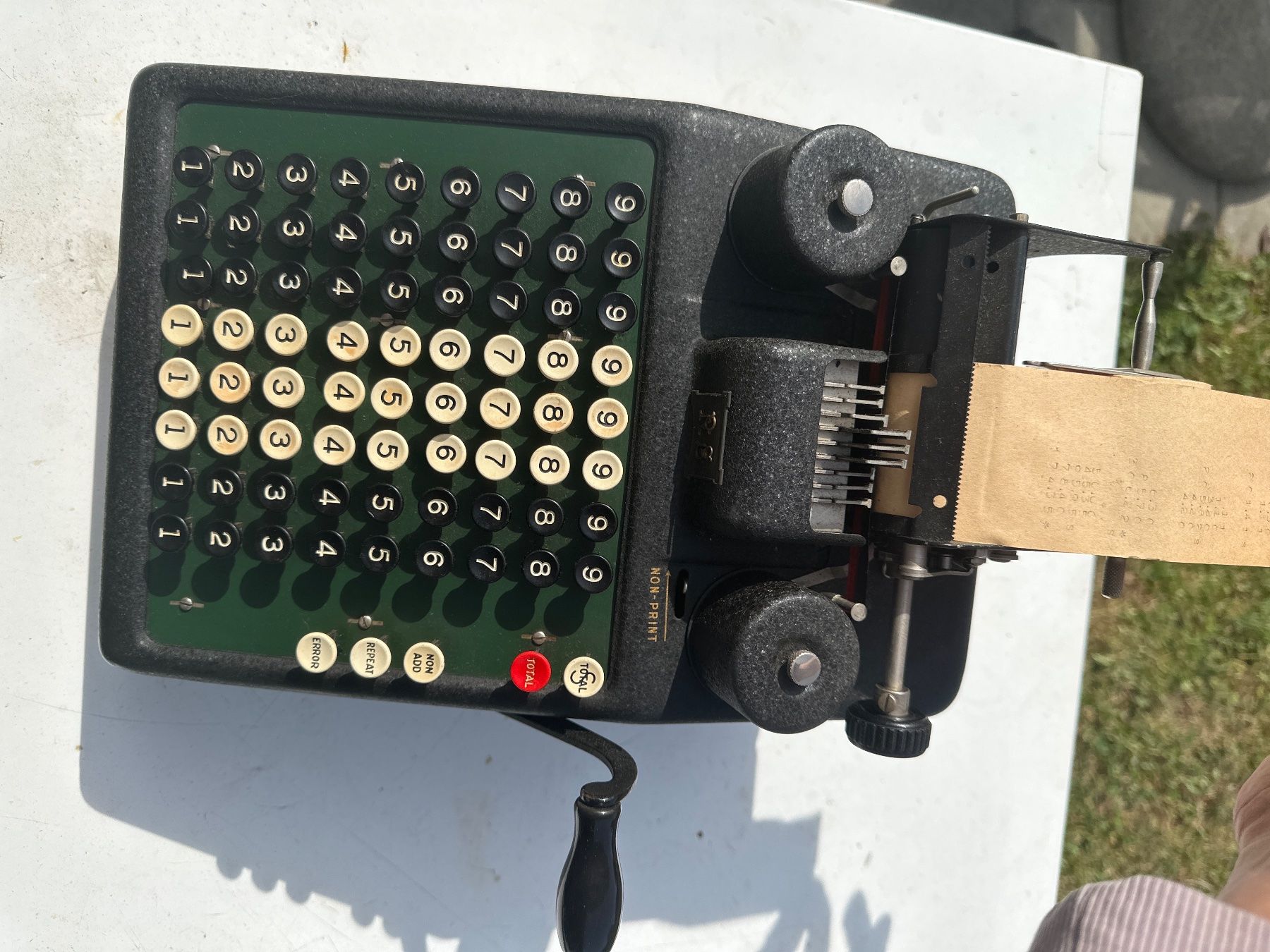 Alle Maschinen: Burroughs adding machine 100 Jahre – Gebraucht aus Zürich von mbr_sl6j