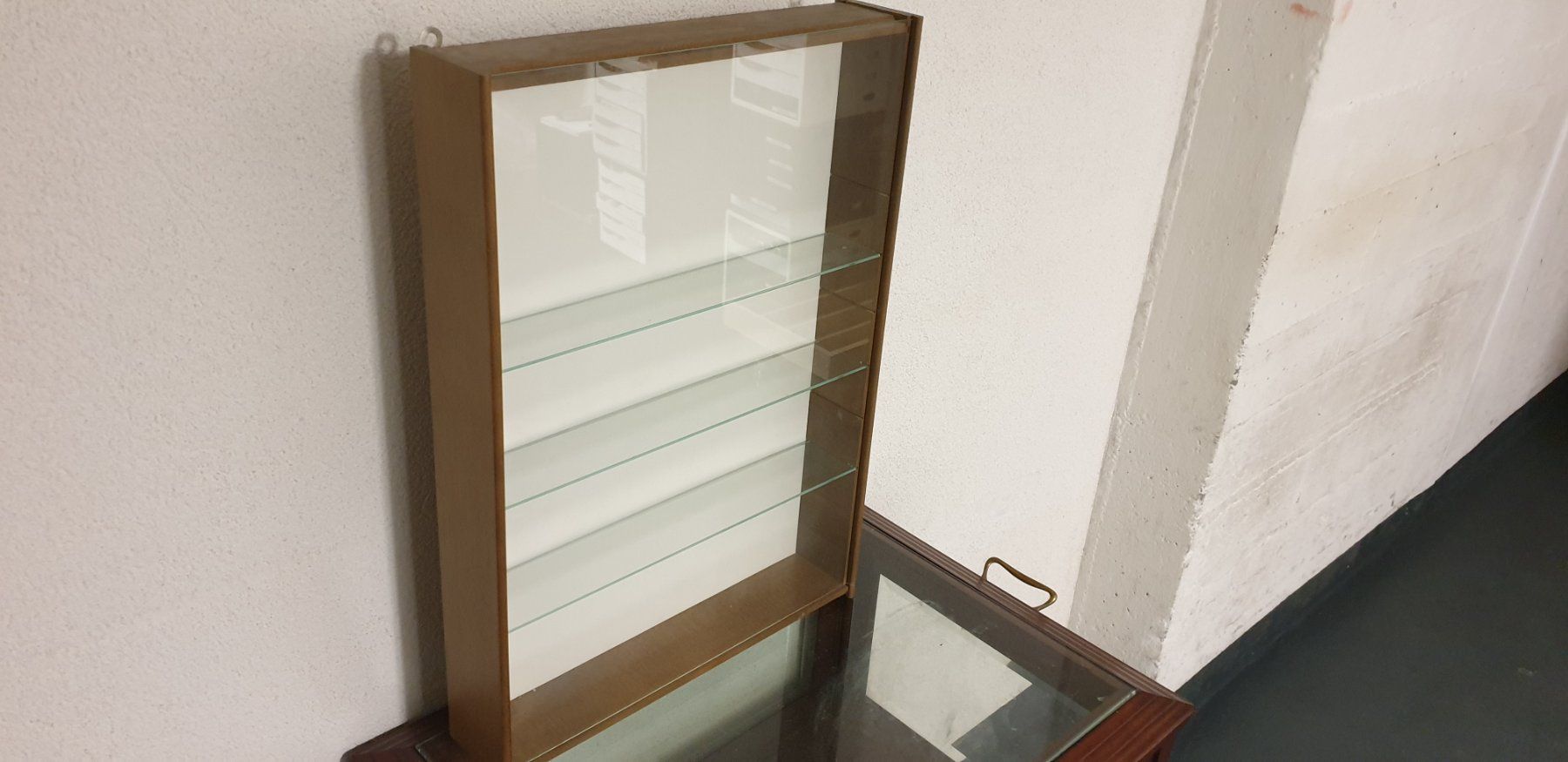 Hag Modellini di ferrovie: Modelleisenbahn Vitrine mit Glas H0 – Usato da Neuenhof venduto da ludovicco 2