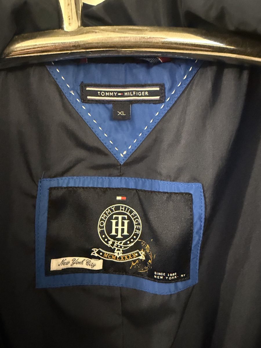Jacken: TOMMY HILFIGER  – Gebraucht aus Schlieren von Mattis123 2