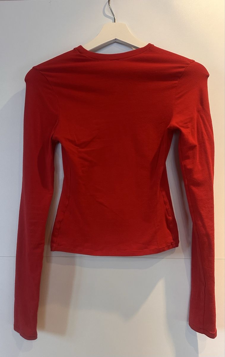 Camicette: Skims longsleeve red – Usato da Malans GR venduto da AKohler 1