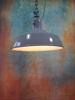 Restaurierte Emaille Industrie Lampe BAG Turgi