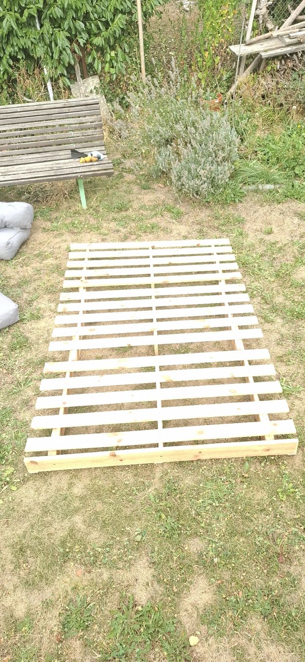 Chaises longues: Outdoor sofa lit – D'occasion à Evilard par Superhiks01 5