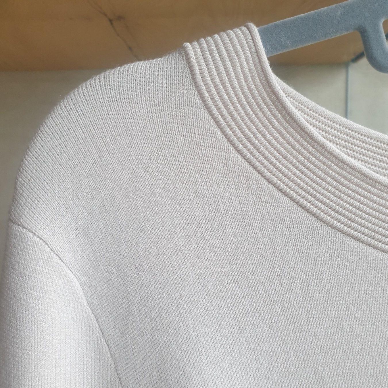 Maglioni & Felpe: 🐸 LE COMPTE ELEGANTER VISKOSE PULLOVER 38 / TUNIKA – Nuovo (secondo la descrizione) da Môtier (Vully) venduto da Frogs 1