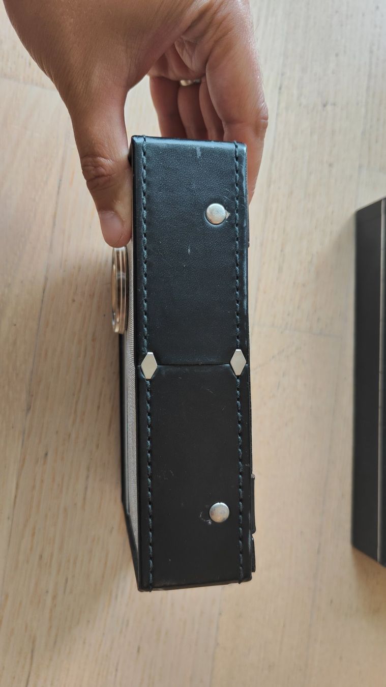 Radio: RCA Victor transistor portable radio 1962 – Usato da Meyrin venduto da bla_z925 6