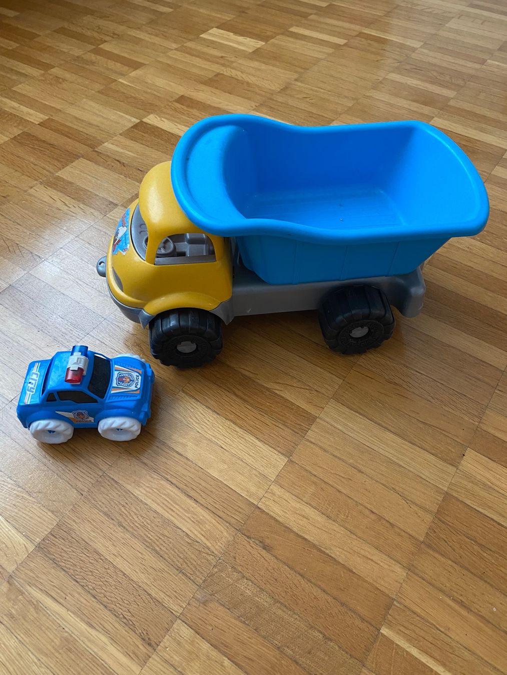 Giocattoli: Lot de jouets pour la plage – Usato da Basel venduto da OK2010 6