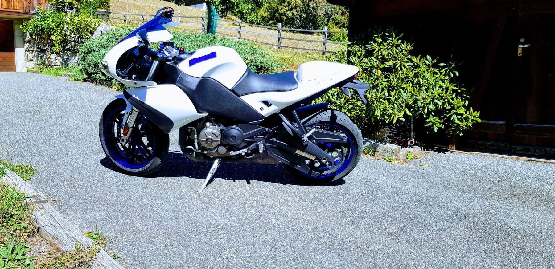 Buell Strada: Buell 1125R – Usato da La Chaux-de-Fonds venduto da miami-vice1985 1