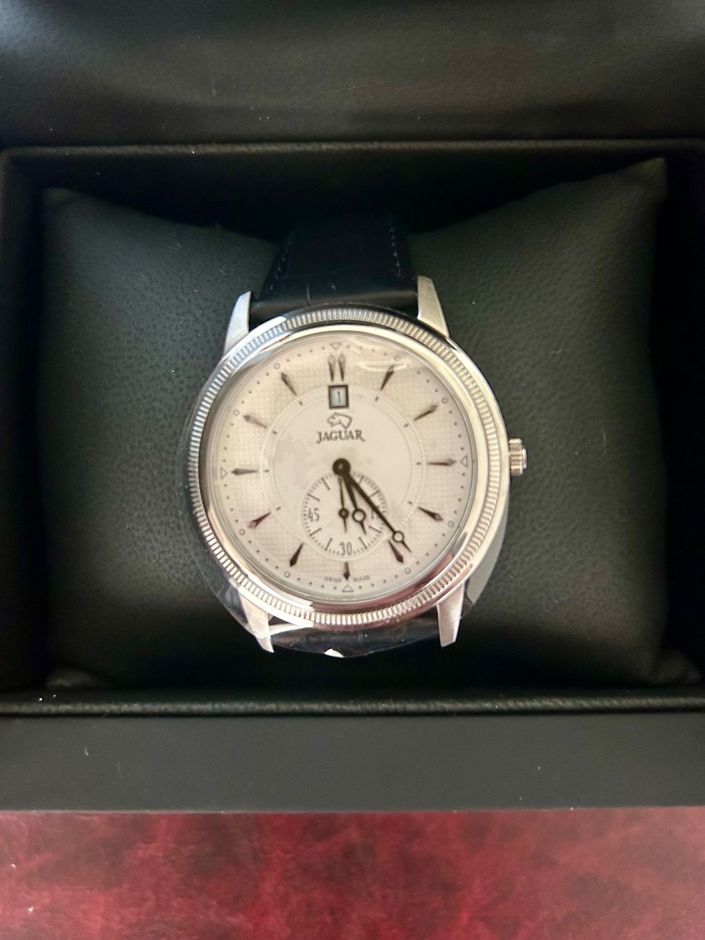 Orologi: Montre Jaguar NEUVE – Nuovo e nell'imballaggio originale da Cortébert venduto da SolidStore
