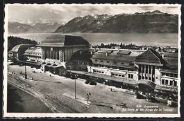 Lausanne, la Gare et les Alpes de la Sav