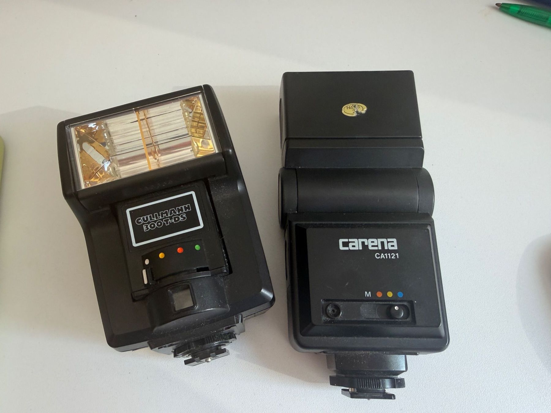 Blitze: flashs Cullmann 300T-DS et Carena CA1121 – Gebraucht aus Fribourg von J334455 4