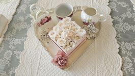 9x Shabby Chic Deko weiss mit Rosen Rosendeko