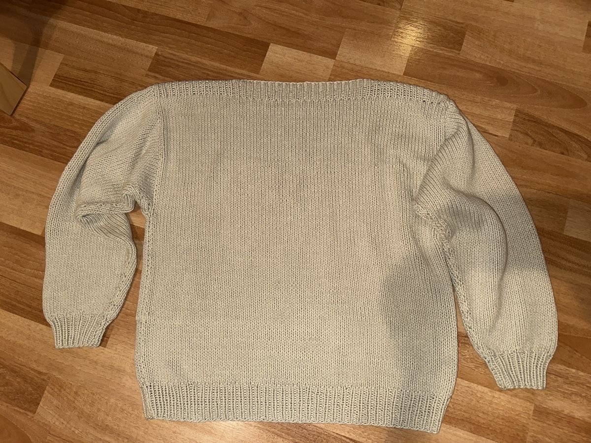 Maglioni & Felpe: Strickpullover beige einf. Brustweite ca. 50 cm – Usato da Wald AR venduto da sar_x867 1