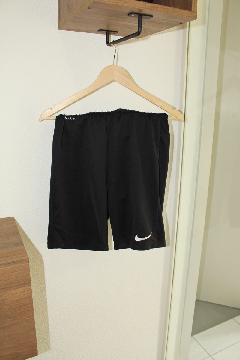 Nike Hosen: Nike Shorts Dri Fit – Neu (gemäss Beschreibung) aus Altenrhein von therealdeal12