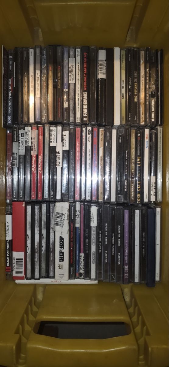 CD: CD Sammlung diverse Genres Konvolut – Usato da Düdingen venduto da Nerdworld 1