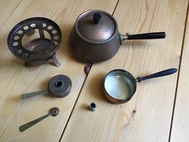 sehr altes kupferpfännlein mit rechaud
