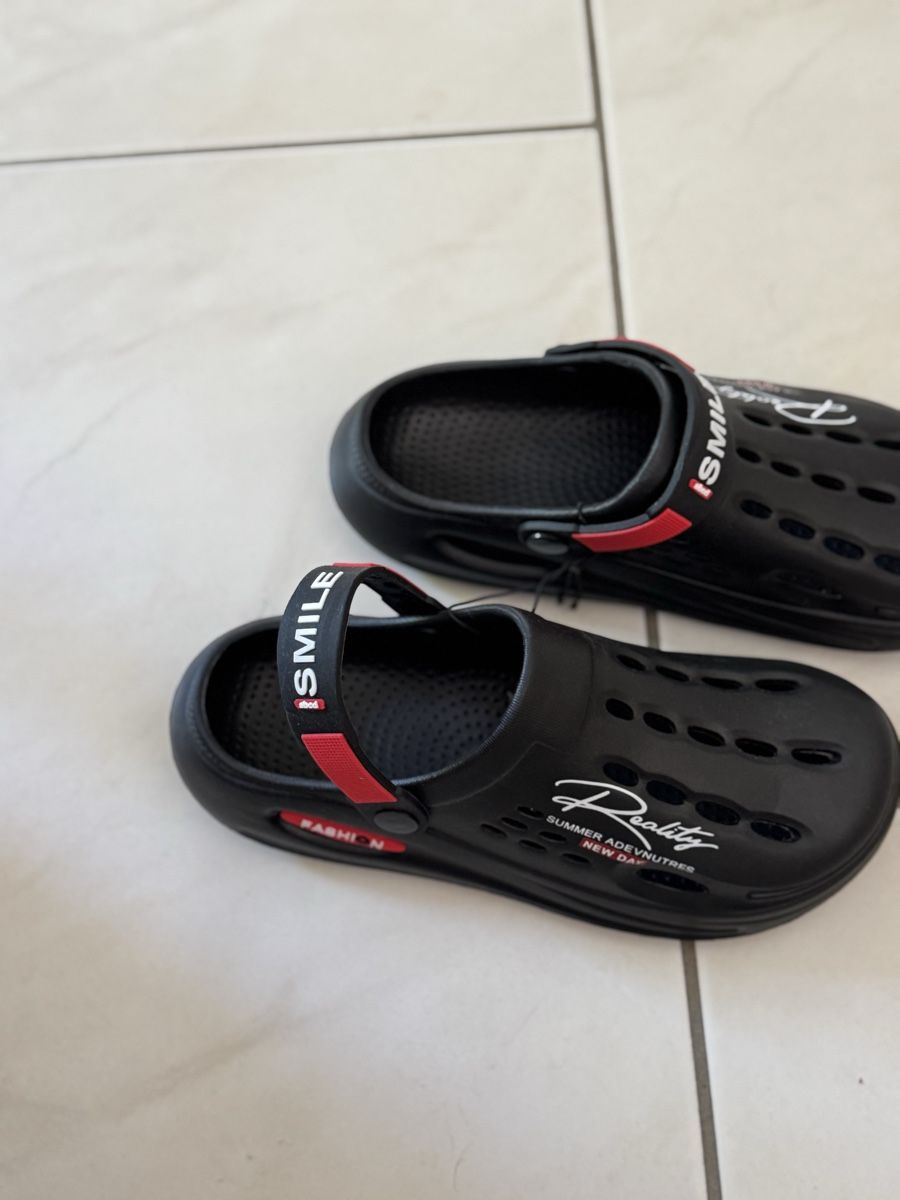 Scarpe da uomo: Schwarze Sommer, Grösse 38/39, Neu! – Nuovo e nell'imballaggio originale da Bassersdorf venduto da schokoart.ch 2