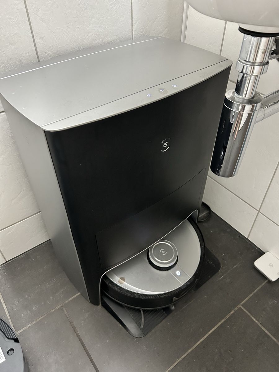 Ecovacs Aspirateurs & Accessoires: ECOVACS DEEBOT X1 OMNI – D'occasion à Kehrsatz par luna_44 1