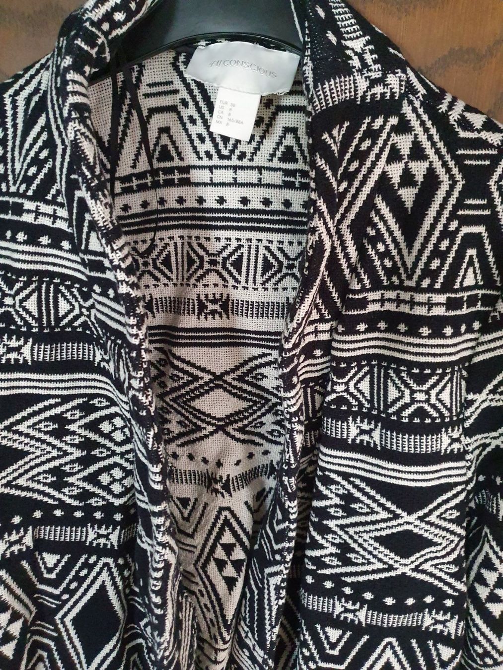 H&M Vestes: Jacke 38 – D'occasion à Freienstein par Widder11 1