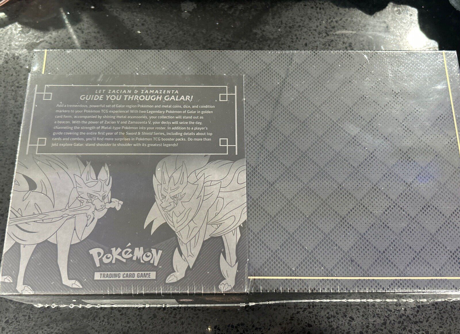 Pokémon Sammelbilder & Trading cards: Pokemon Sword and Shield Ultra Premium Collection – Neu und originalverpackt aus Matzendorf von SwissMagicKarten