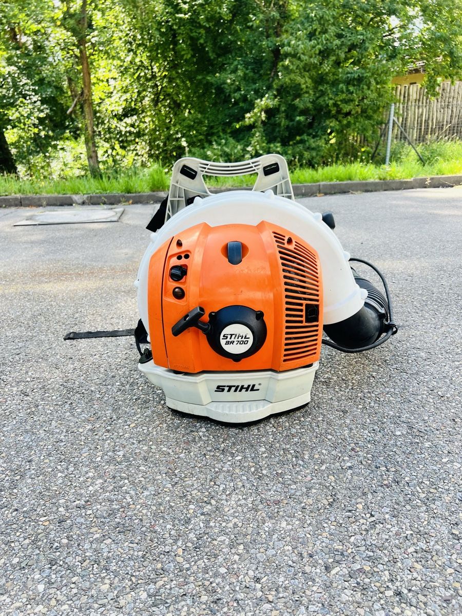 Stihl Soffiatori & Aspiratori per foglie: Laubblaser Stihl Br 700 – Usato da Urdorf venduto da Faz_19 8