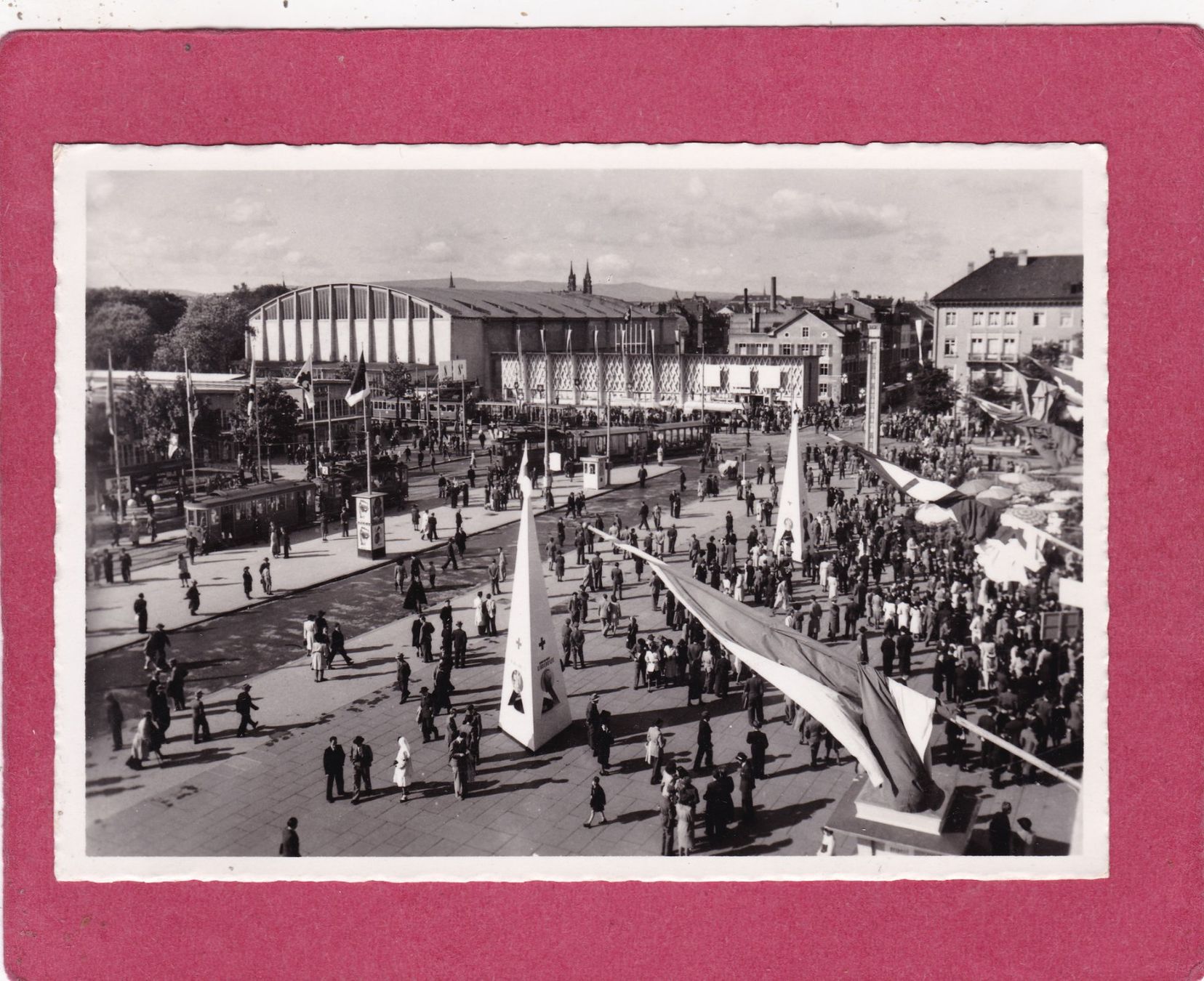 Cartes postales: Basel Schweizer Mustermesse 1951 – D'occasion à Herisau par Lisegrat2008