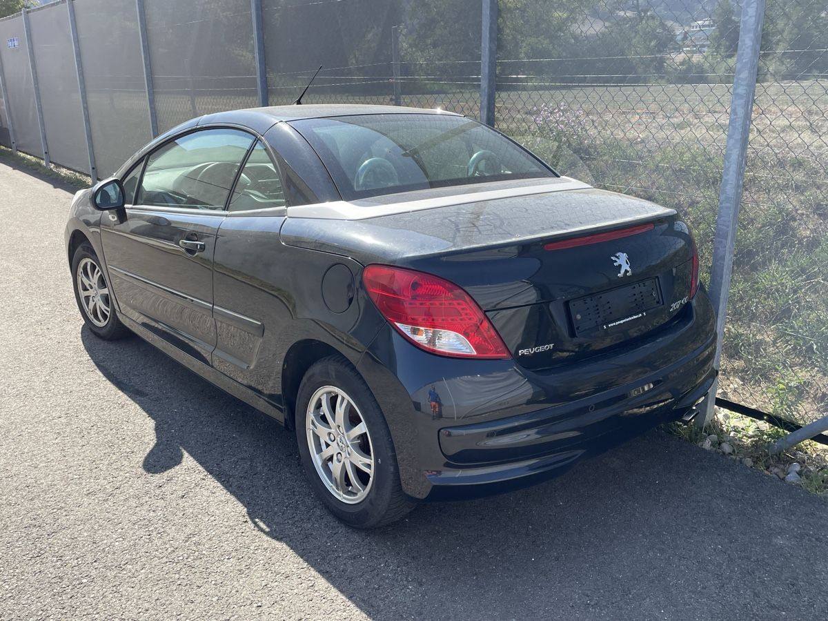 Peugeot Autos: Peugeot 207cc ab Platz  – Gebraucht aus Rain von Allrounder-GmbH 2