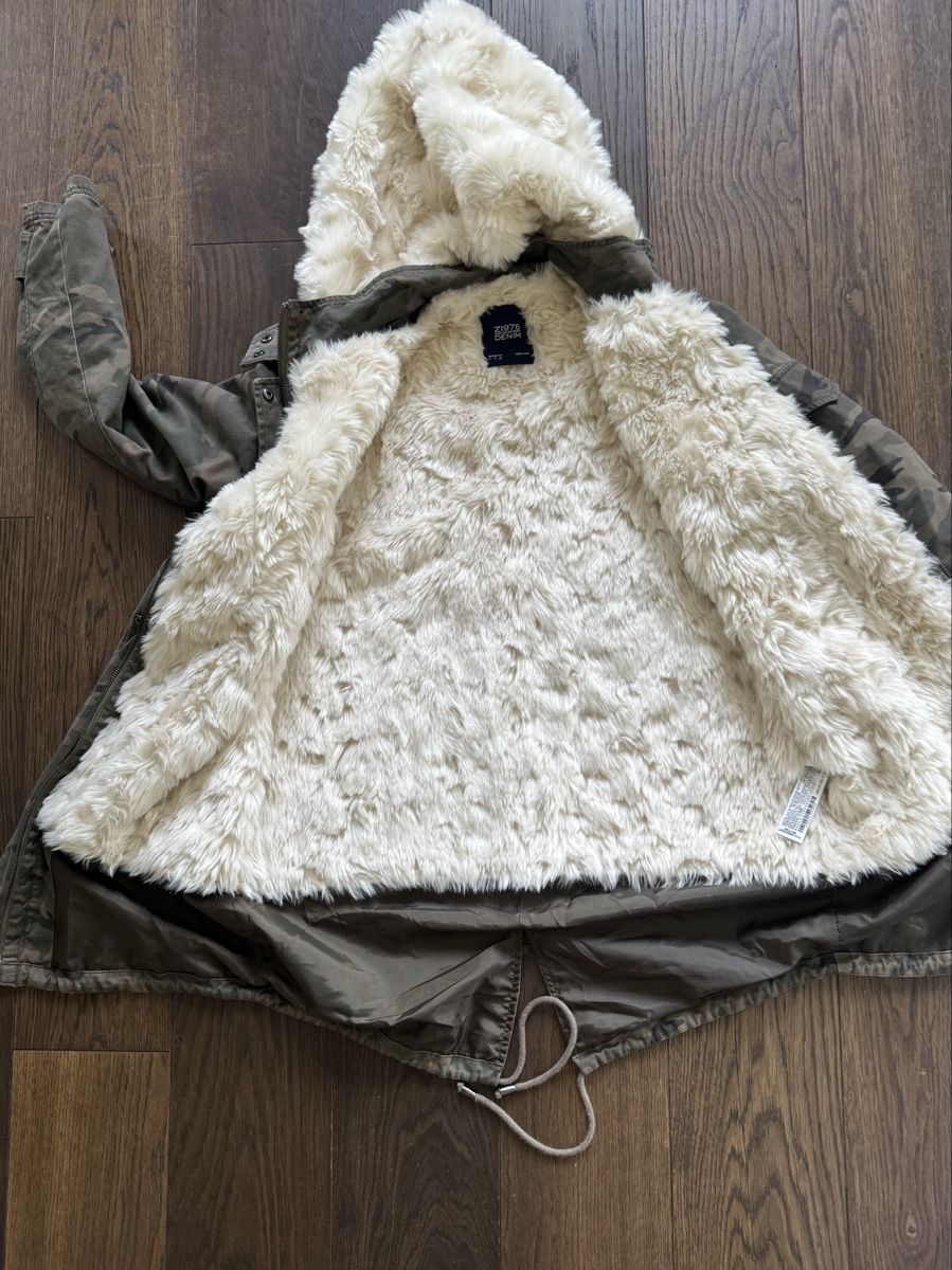Zara Cappotti: Zara Winterparka Grösse S – Usato da Zollikon venduto da rundbsurf 4