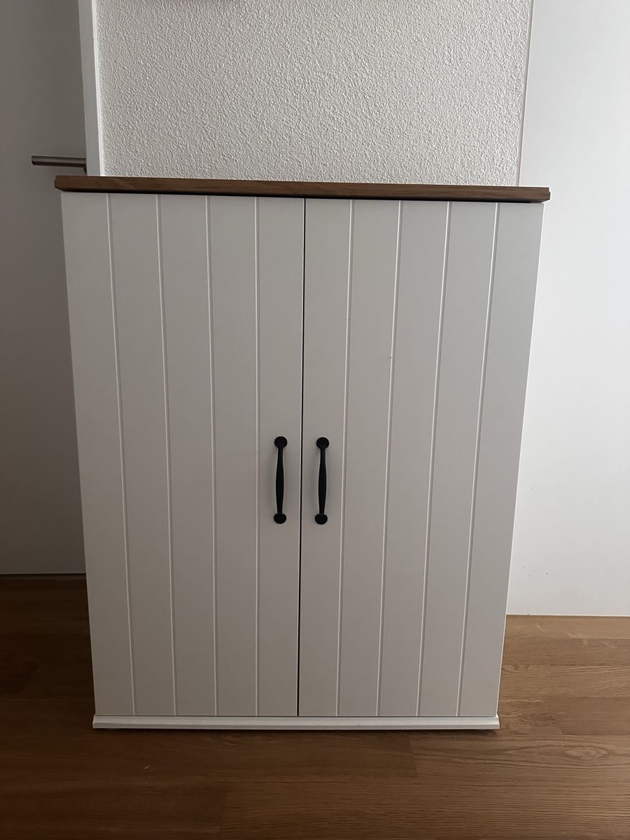 Commodes: Kommode weiss mit Holz NEU – Neuf (Voir description) à Wallisellen par Smarre