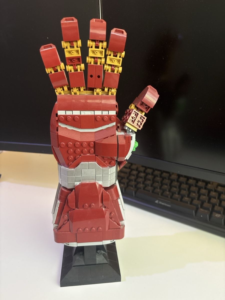 Lego Statuette: Marvel Infinity Handschuh – Usato da Bülach venduto da kim_k2fn 2