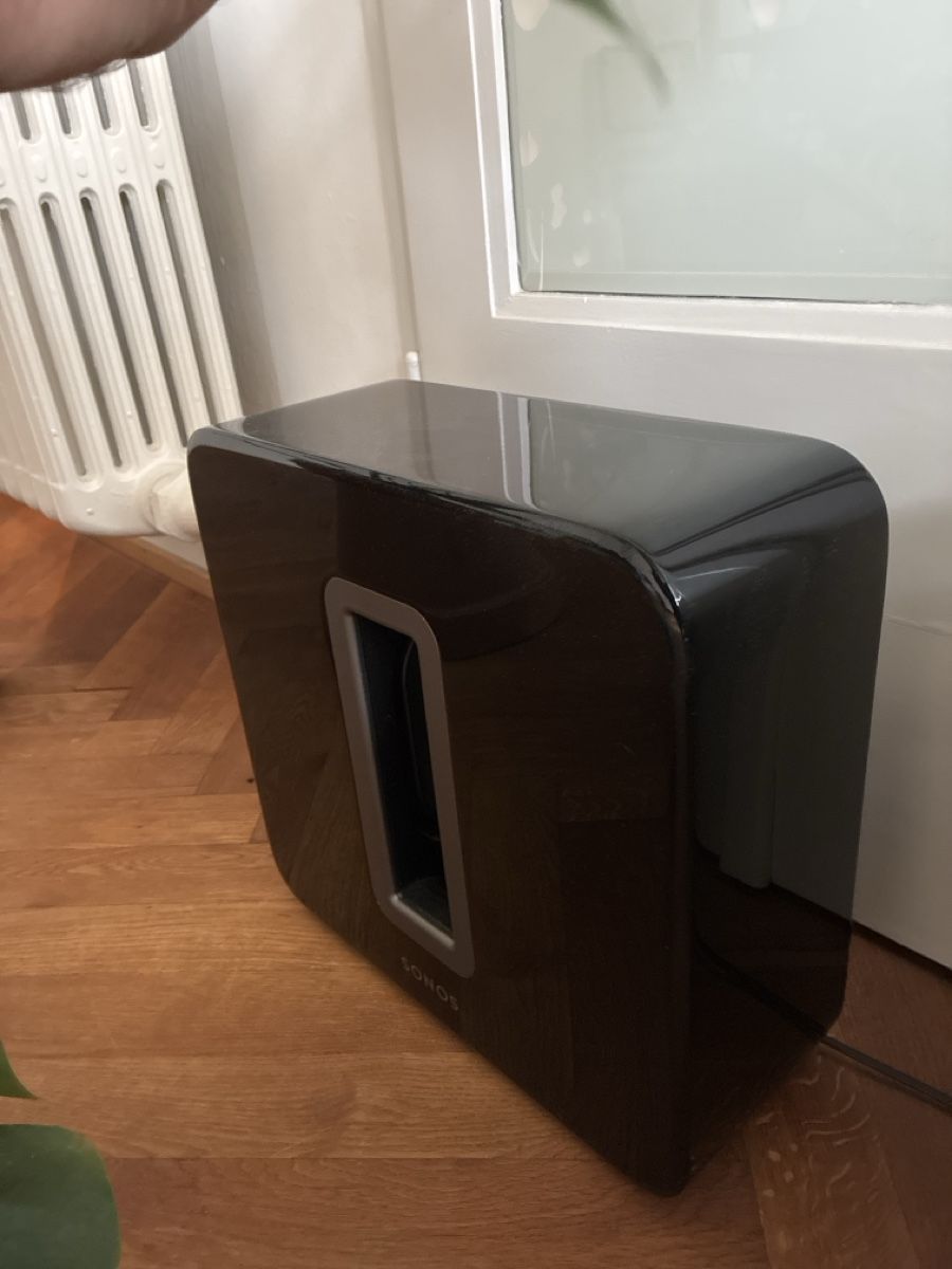 Sonos Home Cinema: Sonos Sub schwarz – Usato da basel venduto da Hllo 2